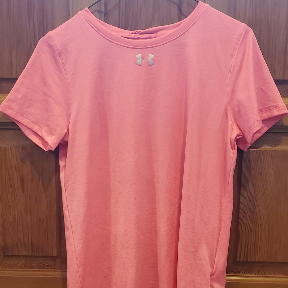 Ladies' Under Armour Flourescent pink Tshirt Small